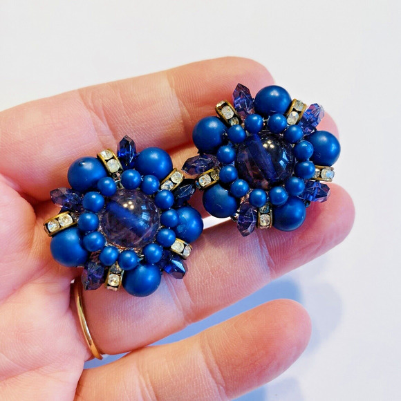 Vintage Mid Century Clip On Earrings Blue Bead & White Rhinestones Clusters - Picture 2 of 8